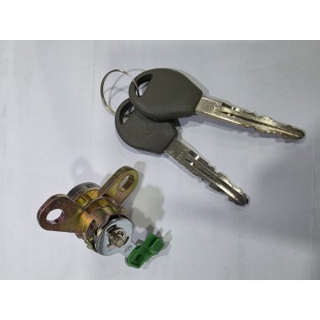 Nissan Cabstar F24 Outer Door Lock with keys